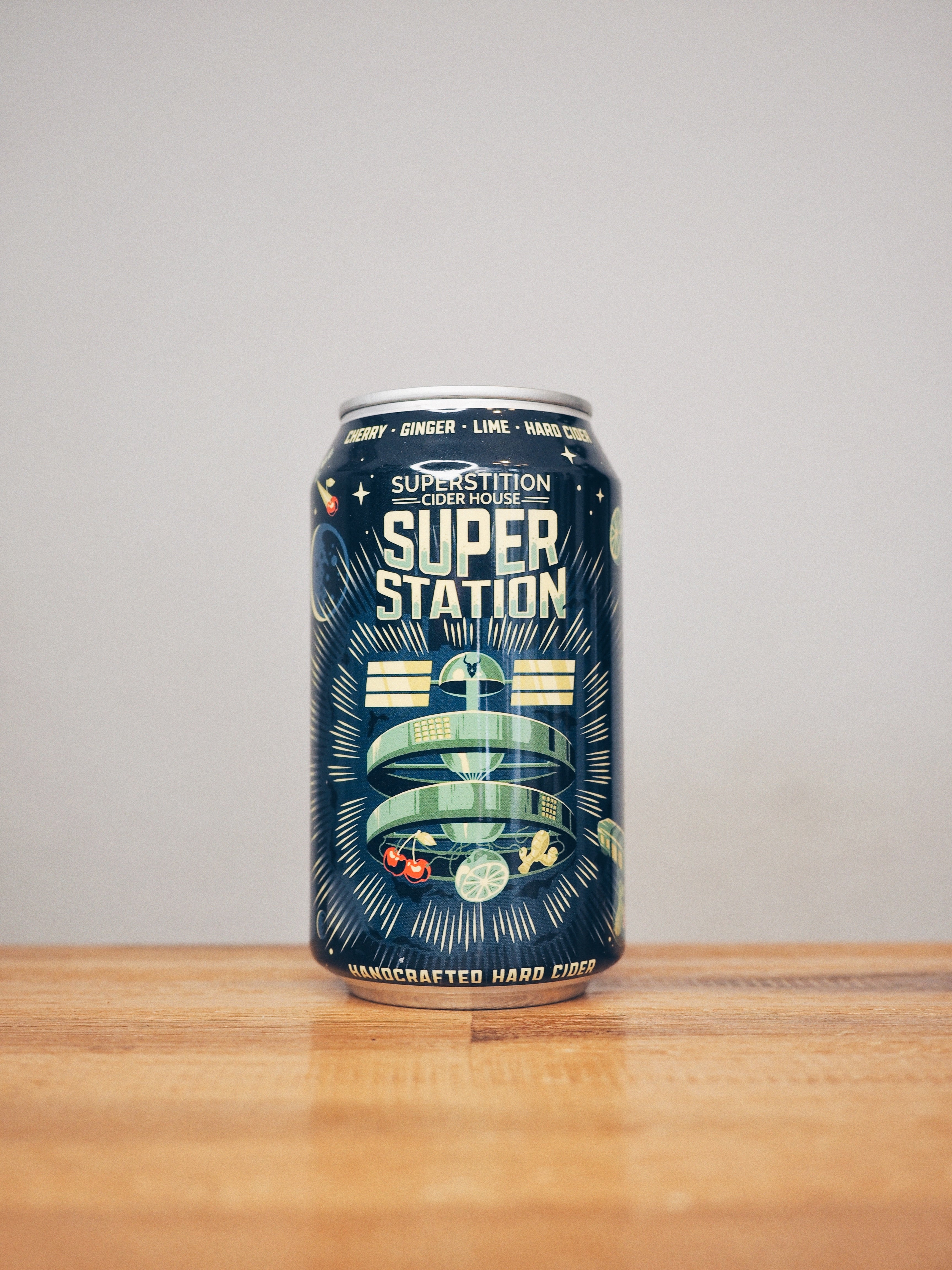 Superstition: Super Station - Gott erhalt’s Bierladen